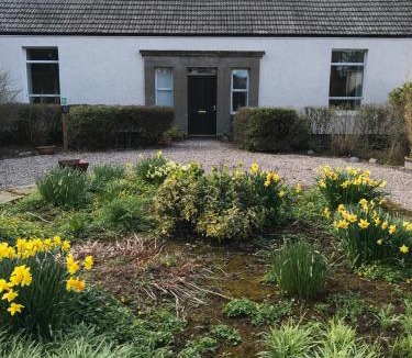 Hunspow House | Thurdistoft Farmhouse, Dunnetbay accommodation