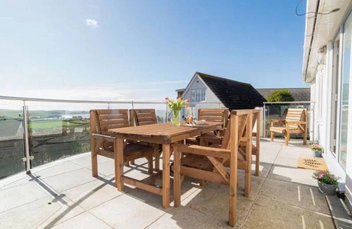 Thurlestone House | Thurlestone Beach House with Sea Views