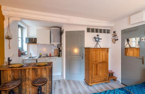 Chartres Apartment | Thuya