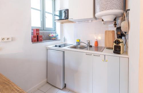 Chartres Apartment | Thuya