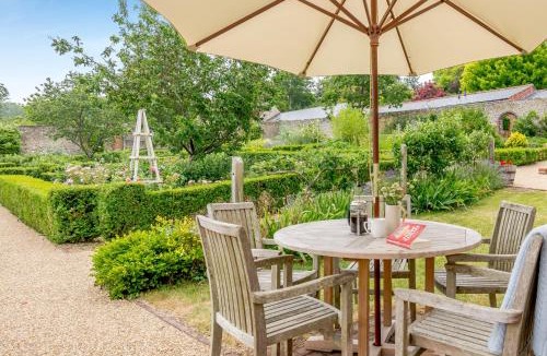 East Dean and Friston House | Thyme Cottage