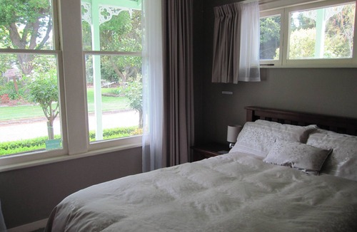 Halcombe Bed & Breakfast | Thyme Out Estate