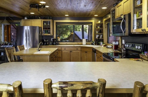 Ardenvoir House | Thyme Out