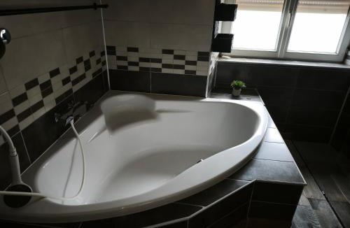 Mauron House | ti ar maez