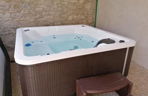 Plourin House | Ti ker 2