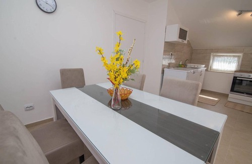 Veli Losinj Apartment | Tia apartmet with sea view