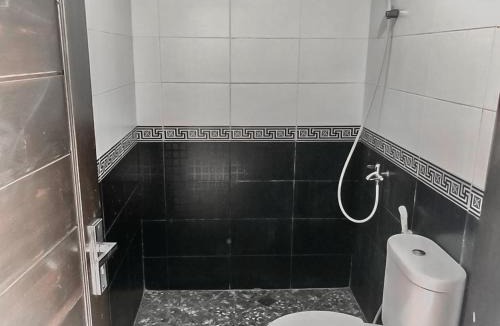 Samarinda Hotel | Tiara Guest House Samarinda RedPartner