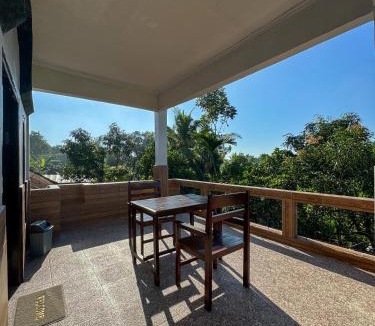 Kecamatan Praya Barat Daya House | Tiara Homestay
