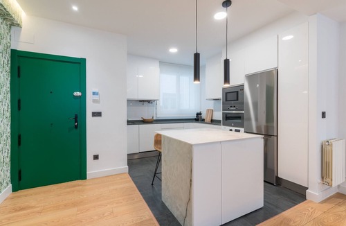 Castanos Apartment | Tiboli apartment