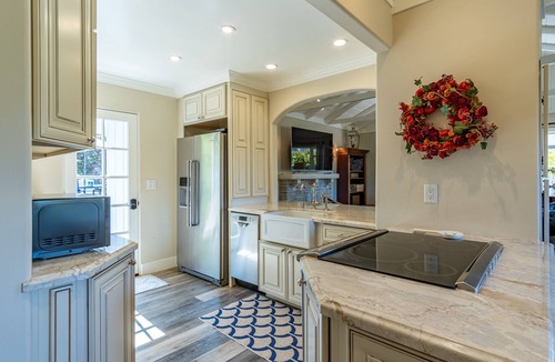 Northeast Carmel Cottage | Tick-Tock Cottage