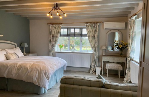 Pickering Bed & Breakfast | Ticketyboo Suites