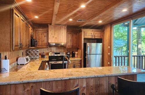 Killian House | Tickfaw River House - sleeps 8- has 5 beds