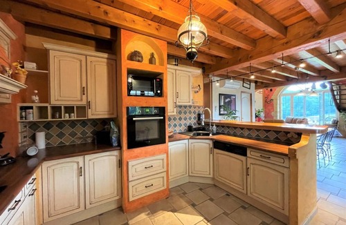 Monein House | Ticoulat - Monein - Gîte