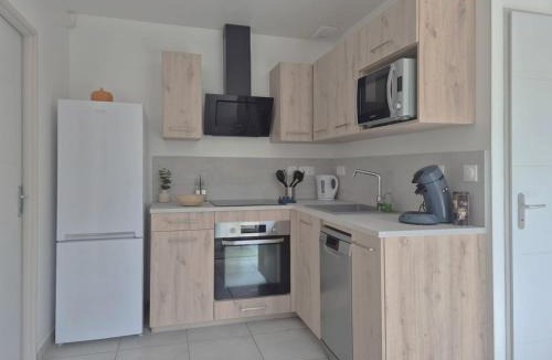 Isles-les-Villenoy House | Ticya Lodge - Maison calme, neuve, proche de Disneyland Paris, parking privé