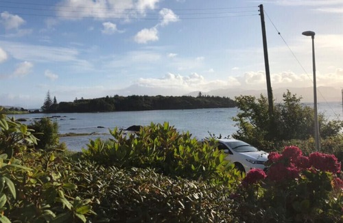 Ardvasar House | Tidal Cottage - Lou House