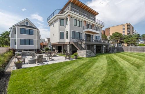 Old Orchard Beach House | Tidal House Week Stay Discount!