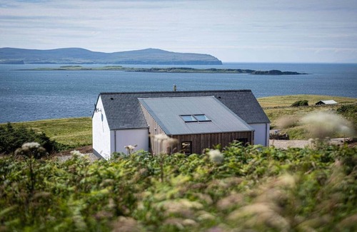Waternish House | Tidal Reach