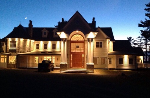 Dufferin House | "Tidal Treasure"- Mini Resort