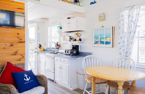 East Sandwich Cottage | Tidal View 6 - Pet-friendly cottage