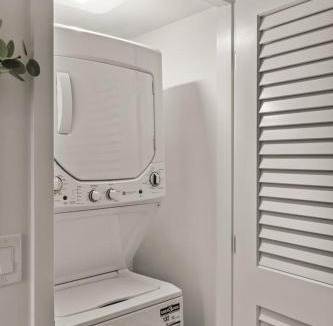 El Porto Apartment | Tide House - Unit E Seaside Studio w Parking