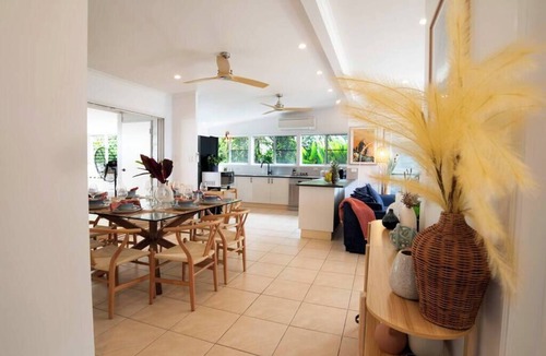 South Mission House | Tide Pool Ocean Front