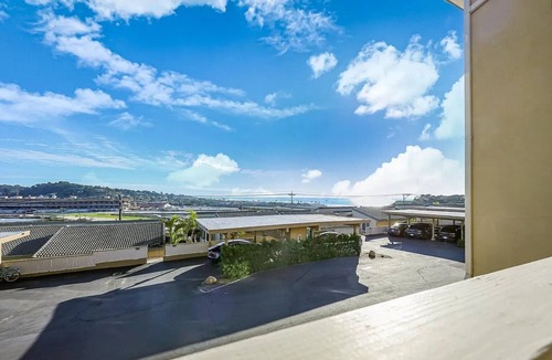 Solana Beach Condo | Tide & Turf - Racetrack, Ocean Views from this Fabulous Condo