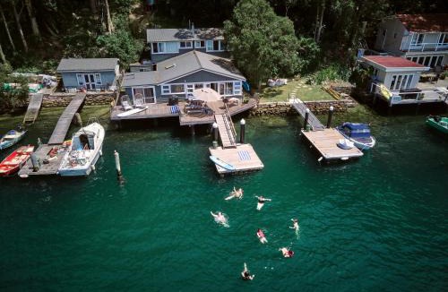 McCarrs Creek House | Tides Reach Boathouse water-access-only