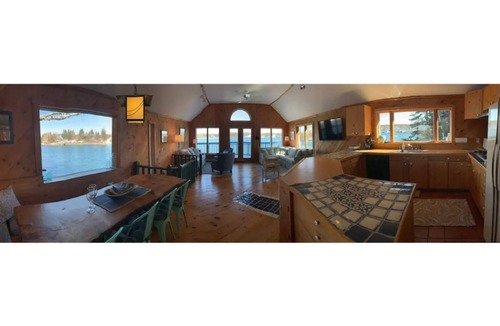 Bernard House | Tidewatch- harborside cottage, unparalleled views