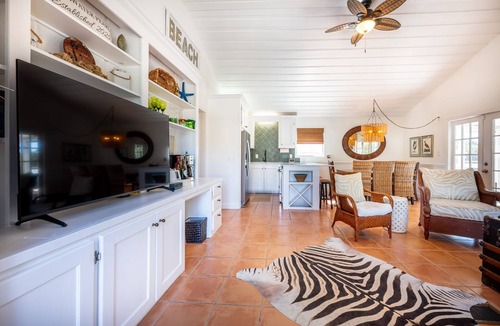 Pine Island House | Tidewater Pearl