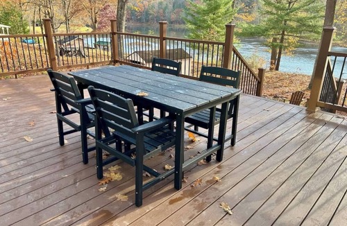 Tidioute Cabin | Tidioute Riverfront Chalet - Pet Friendly