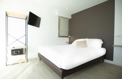 Cros-de-Cagnes Hotel | Tiercé Hotel