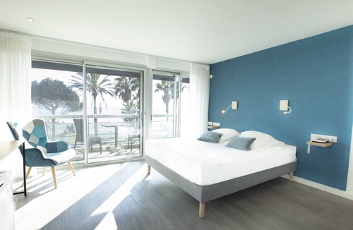 Cros-de-Cagnes Hotel | Tiercé Hotel