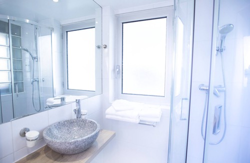 Cros-de-Cagnes Hotel | Tiercé Hotel