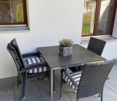 Goldau House | Tierparkunterkunft