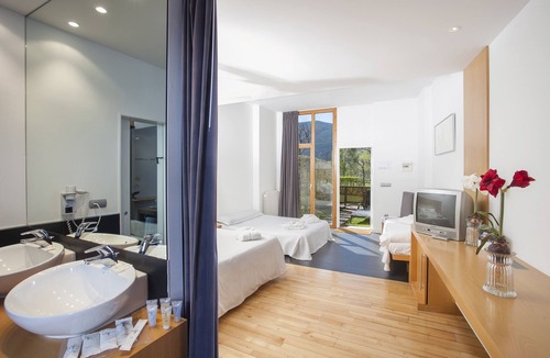 Biescas Hotel | Tierra De Biescas Hotel