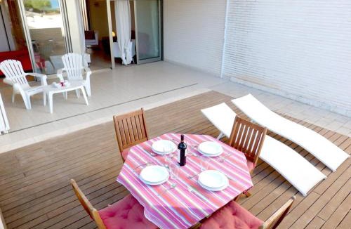 Molinell Apartment | Tierra de Mar 60 by homeprive