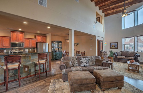 Bernalillo House | Tierra de Milagros~ Peaceful ~ Private ~ Secure