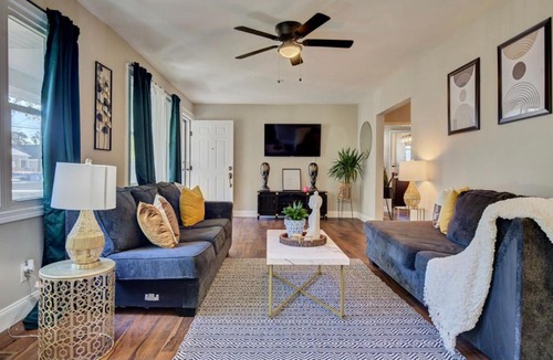 Portsmouth House | Tiffanys Tranquility Home