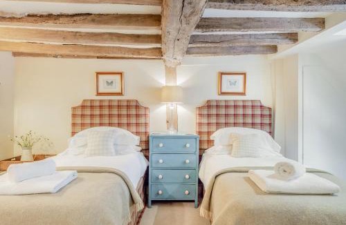 East Dean and Friston Bed & Breakfast | Tiger Inn - Patience