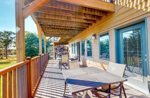 Dellwood Apartment | Tigers Den - Lower