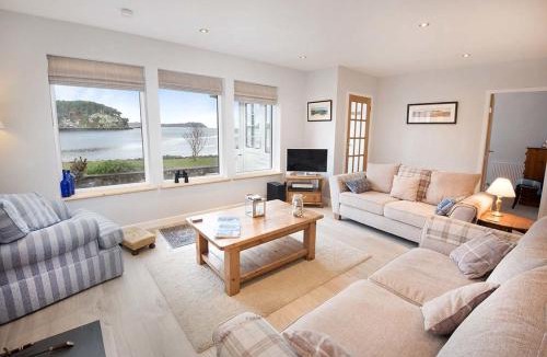 Strathcarron House | Tigh en Leigh