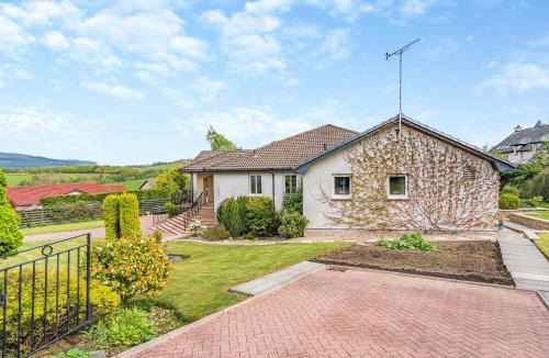 Powmill House | Tigh Na Beannaich