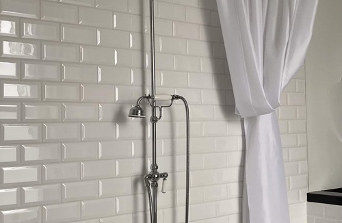 Alyth House | Tigh Na Leigh