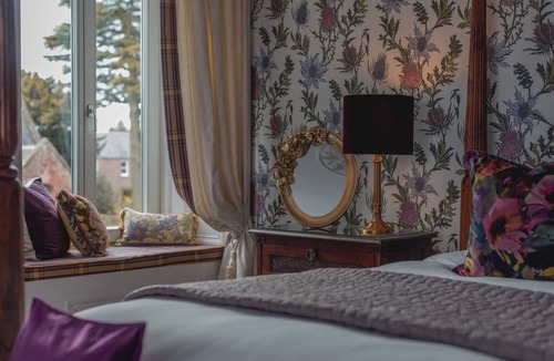 Alyth House | Tigh Na Leigh