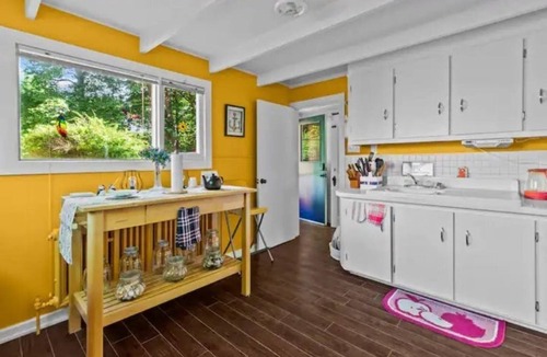Carbonear House | Tighnamara | 4BR Spacious Coastal Stay for Groups