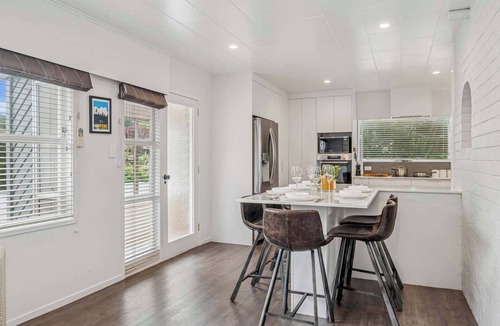 Springfield House | Tihi Time - Great Deck, Spa Pool & Games Room