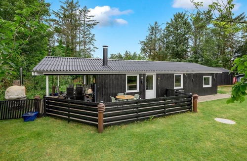 Skaven Strand House | "Tiina" - 500m to the fjord by Interhome