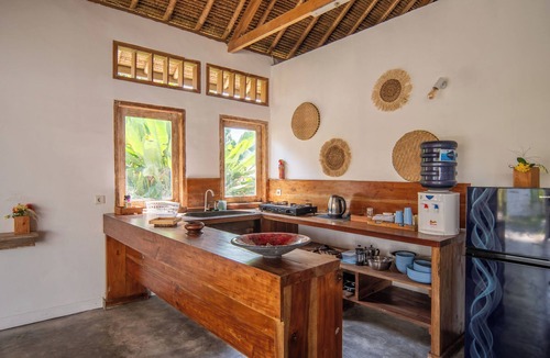 Selong Belanak Hotel | Tiki Lodge Lombok