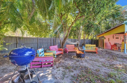 Lake Ridge House | Tiki Lounge + Pool | 5 min to Beach & Las Olas