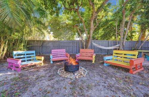 Lake Ridge House | Tiki Lounge + Pool | 5 min to Beach & Las Olas